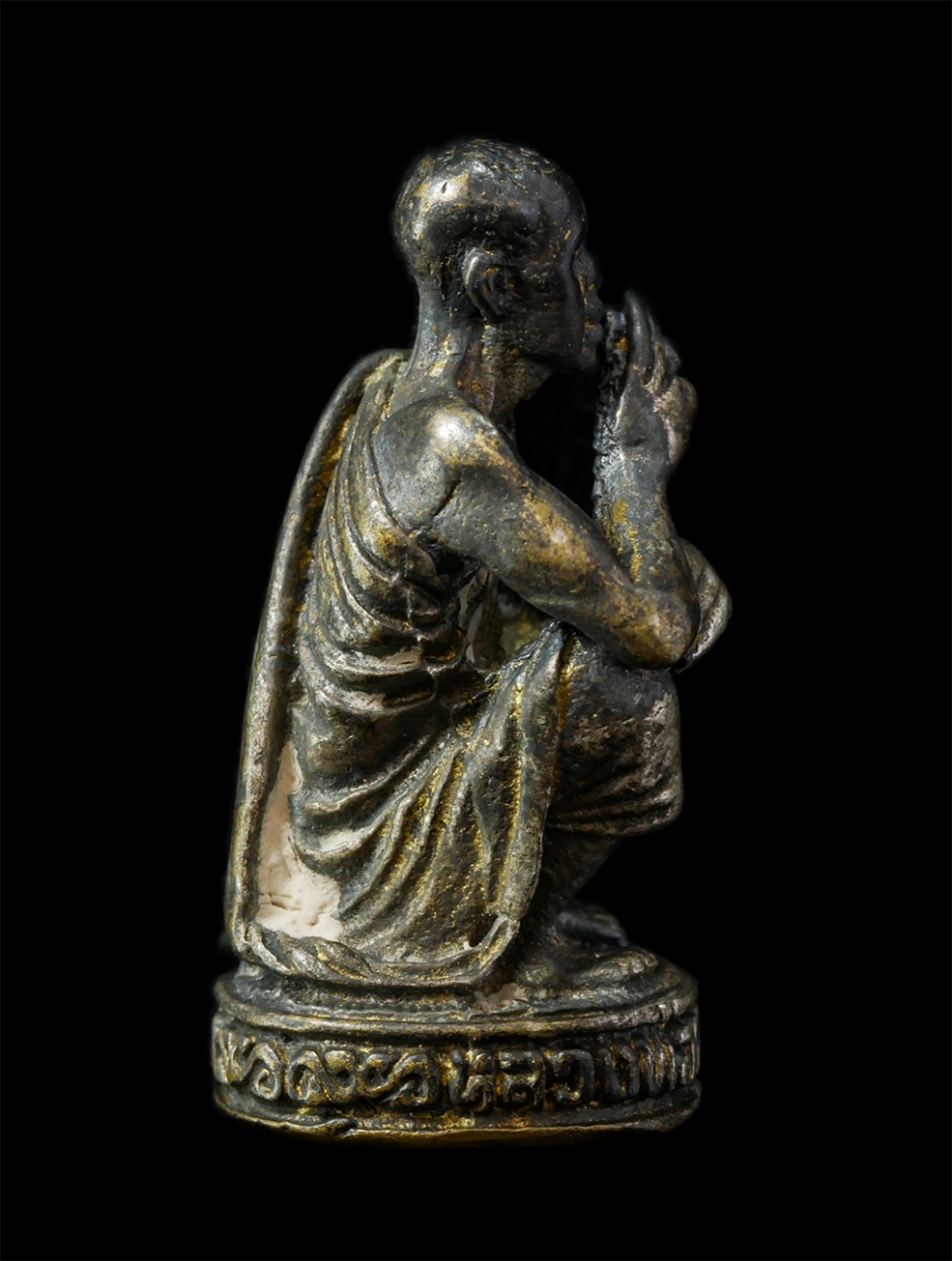 28Apr25 (26)a3p.jpg - รูปหล่อหลวงพ่อคูณ ปริสุทโธ  วัดบ้านไร่ จ.นครราชสีมา ที่ระลึกในงานพิธี ฝังลูกนิมิตรอุโบสถ วัดบ้านไร่ เสาร์ 5 ปี2536 เนื้อโลหะผสม พระเก่าสวย พร้อมกล่องเ [..] | https://kamulet.in.th